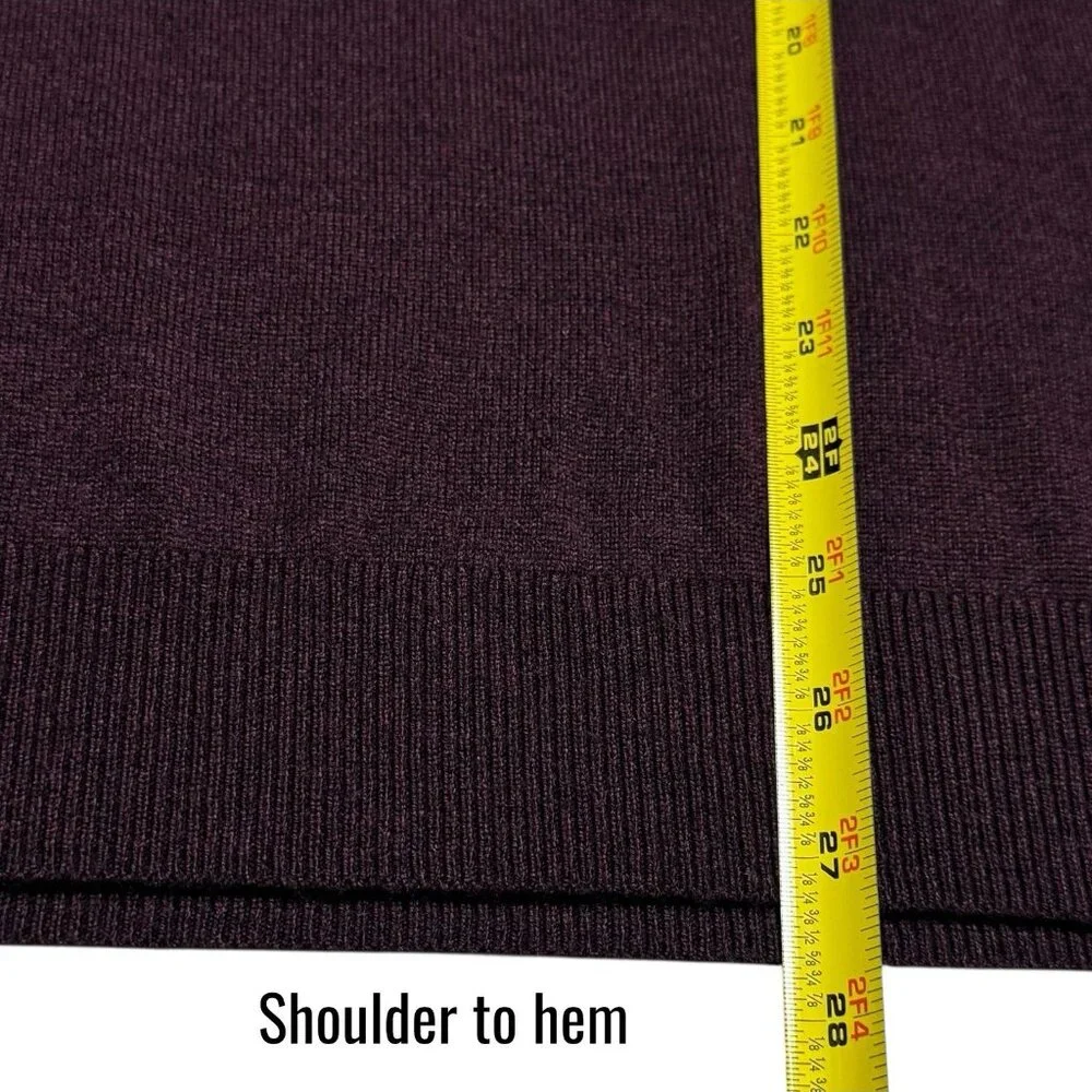 Banana Republic 100% Merino Wool V-Neck Pullover‎ in Wine Quiet Luxury Capsule M